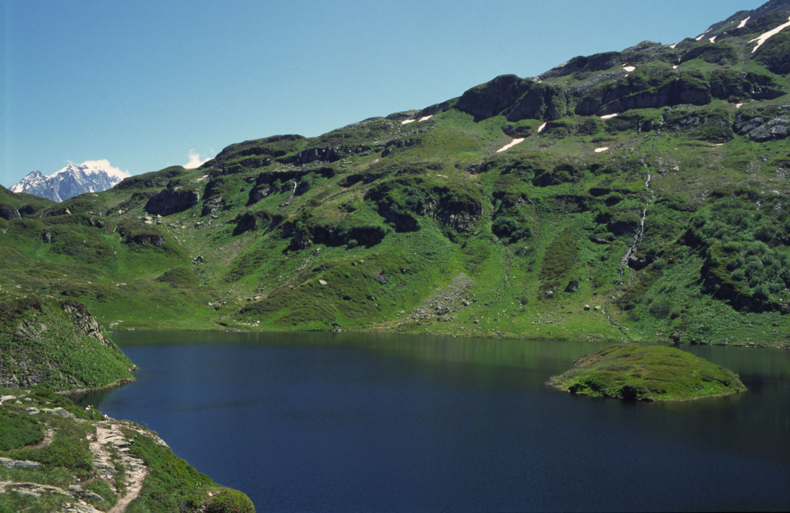fr:Lac de Pormenaz.