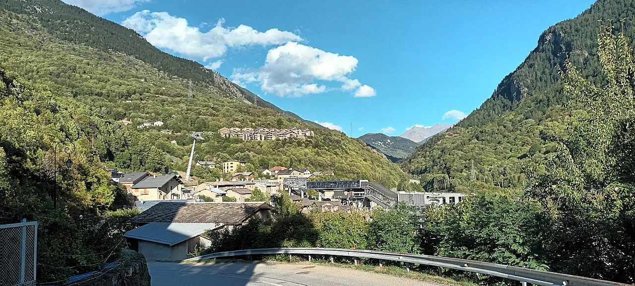 Les hameaux de Francoz, du Teppey et de Casse-Combe à Orelle.