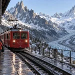 Visite de la mer de glace : petit train du Montenvers